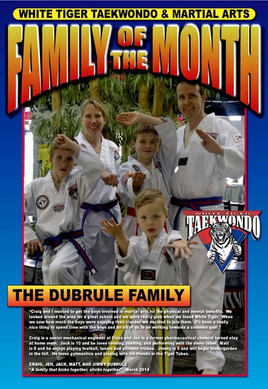 FAMILY of the month POSTER, Dubrule Layout 1