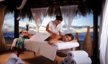 Hilton-Los-Cabos-beach-massage-940x564